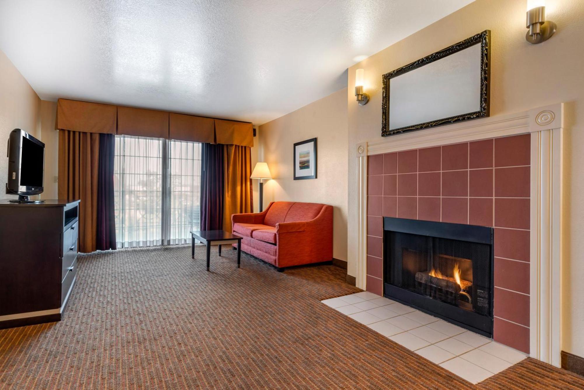 Best Western Luxury Hotel