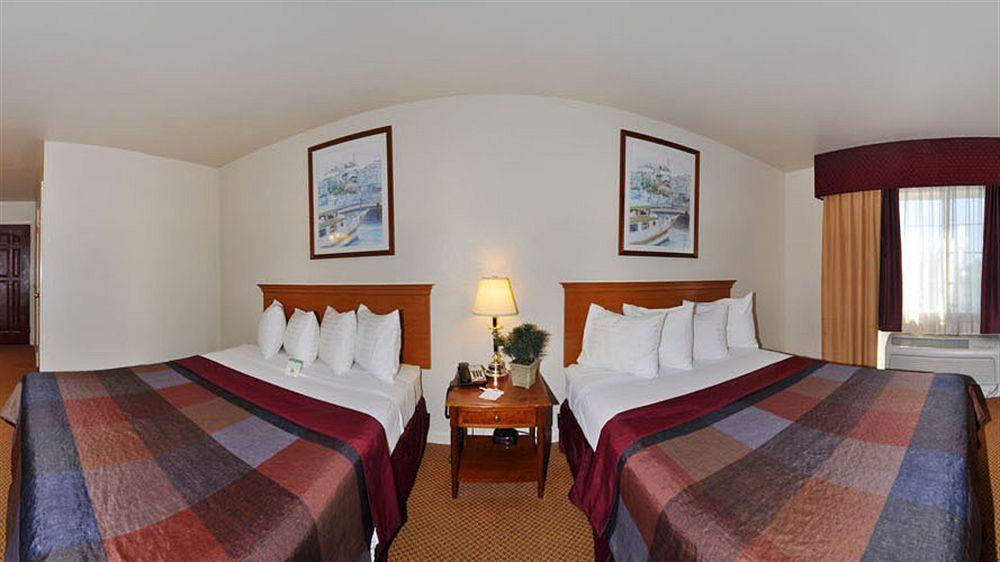 Hotel Western Luxury 3*