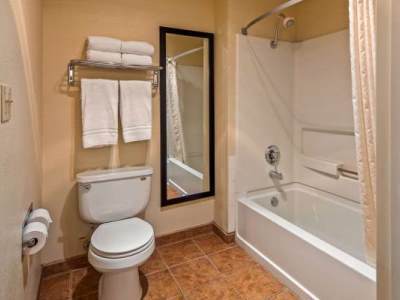 Hotel Western Luxury Tracy