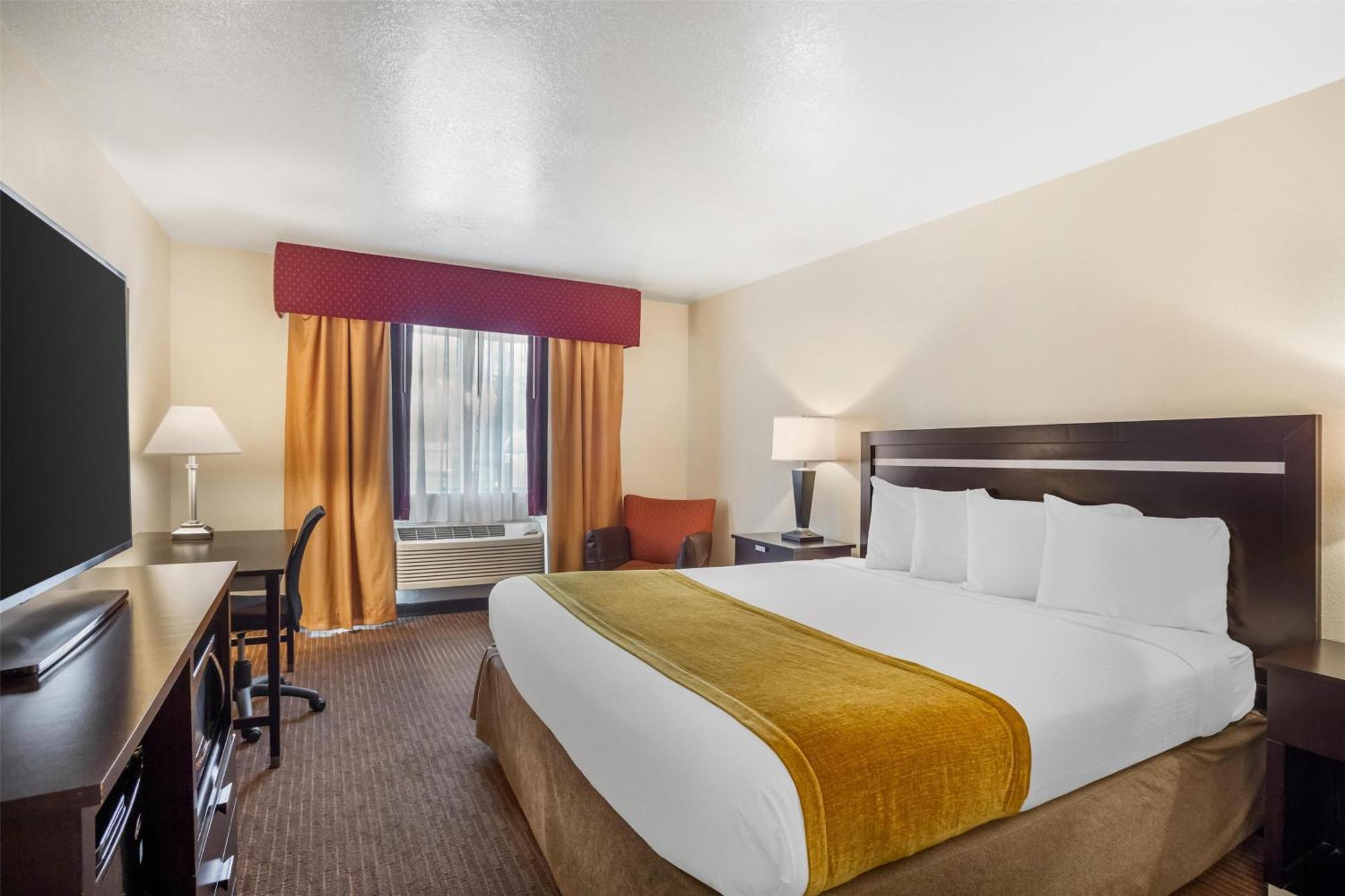 Hotel Western Luxury 3*